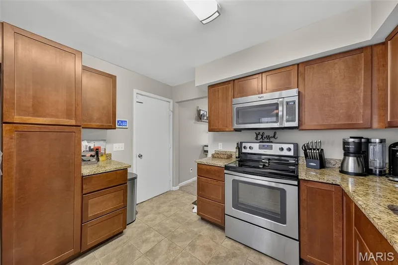 21 Dijon Court, Lake St. Louis, MO 63367 — listing photo 30 of 83