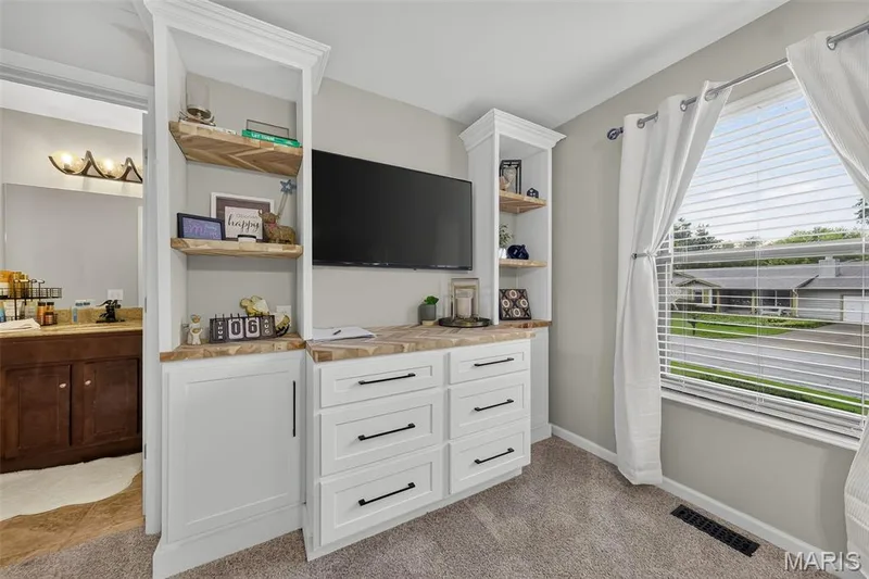 21 Dijon Court, Lake St. Louis, MO 63367 — listing photo 40 of 83