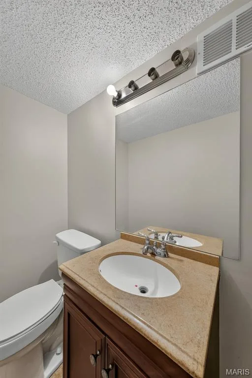 21 Dijon Court, Lake St. Louis, MO 63367 — listing photo 51 of 83