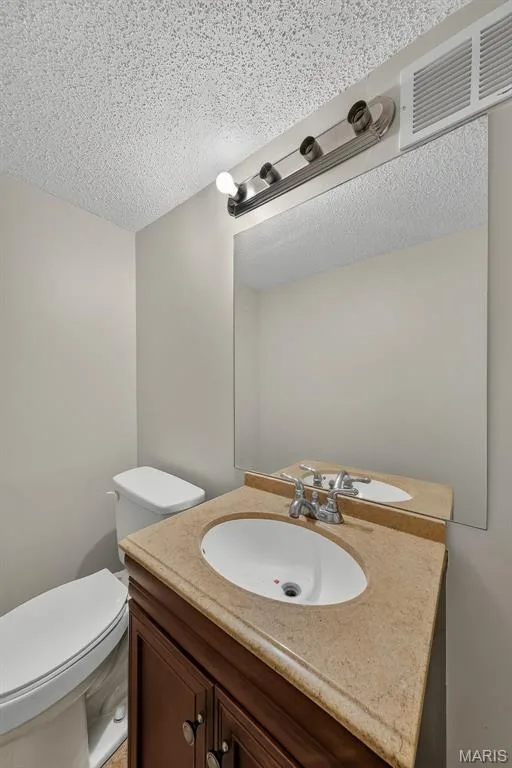 21 Dijon Court, Lake St. Louis, MO 63367 — listing photo 52 of 83