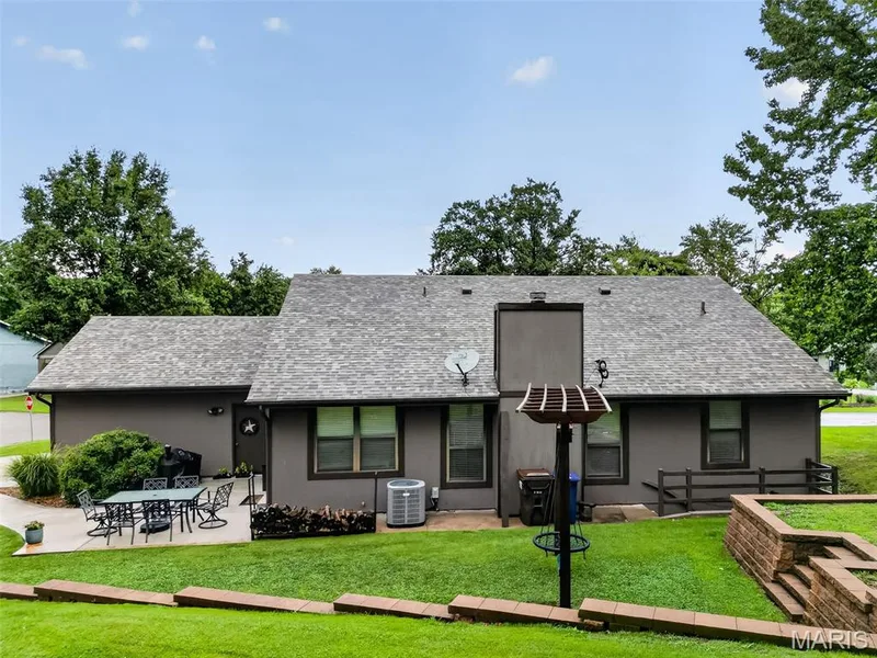 21 Dijon Court, Lake St. Louis, MO 63367 — listing photo 73 of 83
