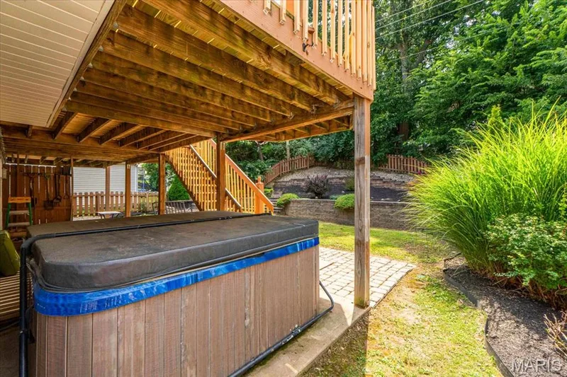 Hot Tub stays — 1629 Lynncove Lane, St Charles, MO 63303