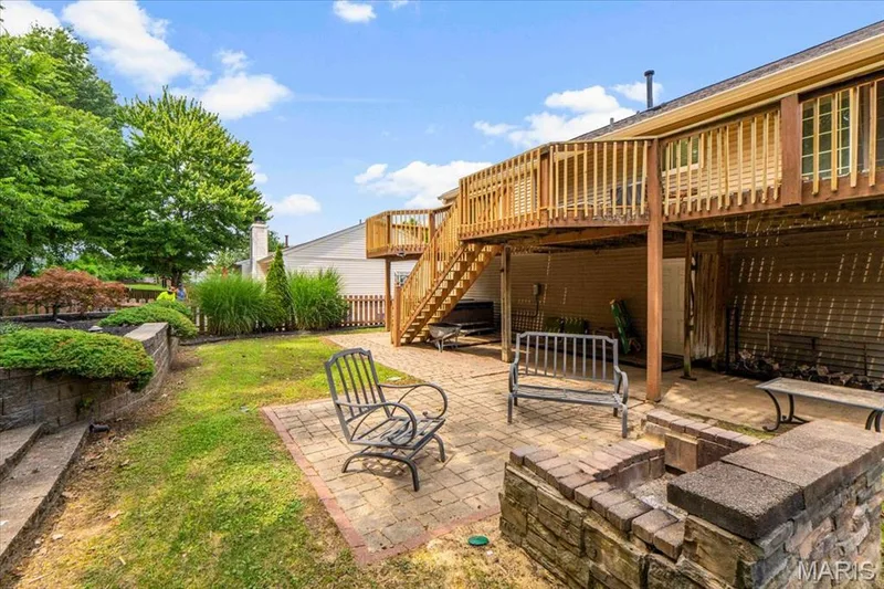 1629 Lynncove Lane, St Charles, MO 63303 — listing photo 32 of 37