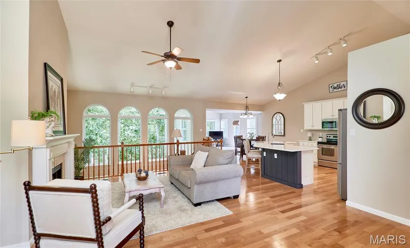 304 Crescent Oak Court, Wentzville, MO 63385 — listing photo 8 of 76
