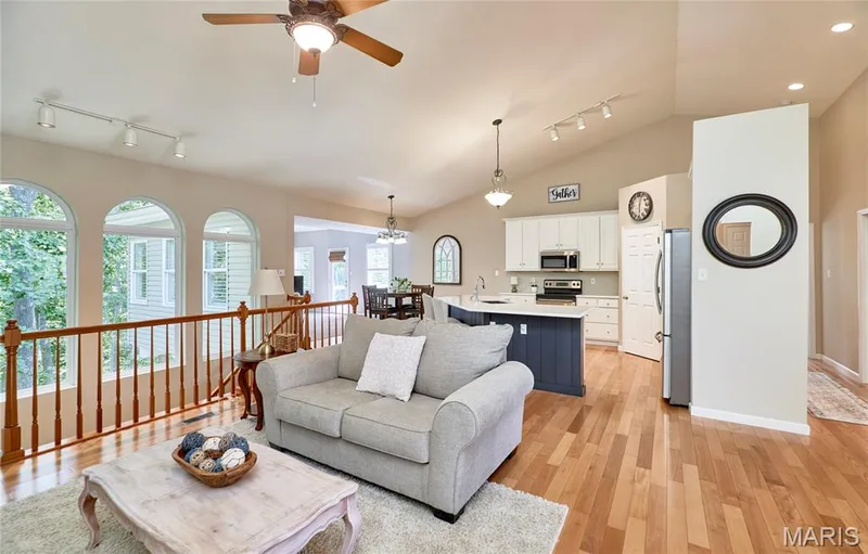 304 Crescent Oak Court, Wentzville, MO 63385 — listing photo 10 of 76