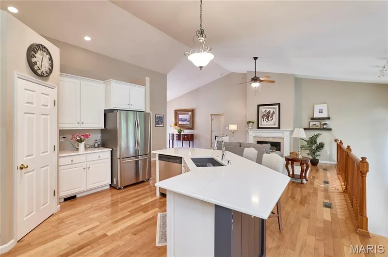 304 Crescent Oak Court, Wentzville, MO 63385 — listing photo 22 of 76