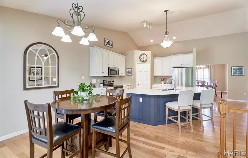 304 Crescent Oak Court, Wentzville, MO 63385 — listing photo 24 of 76
