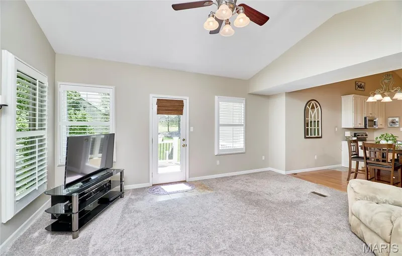 304 Crescent Oak Court, Wentzville, MO 63385 — listing photo 28 of 76