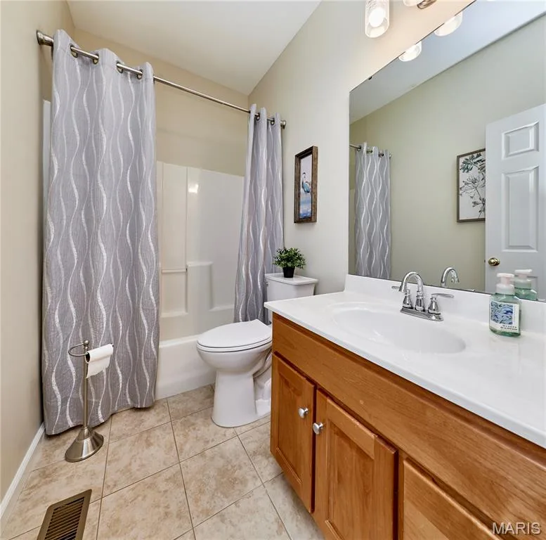 304 Crescent Oak Court, Wentzville, MO 63385 — listing photo 46 of 76