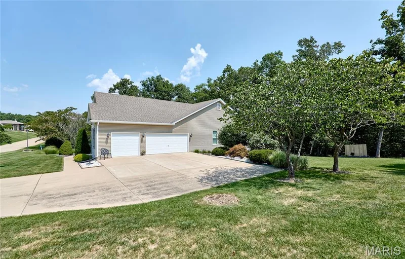 304 Crescent Oak Court, Wentzville, MO 63385 — listing photo 76 of 76