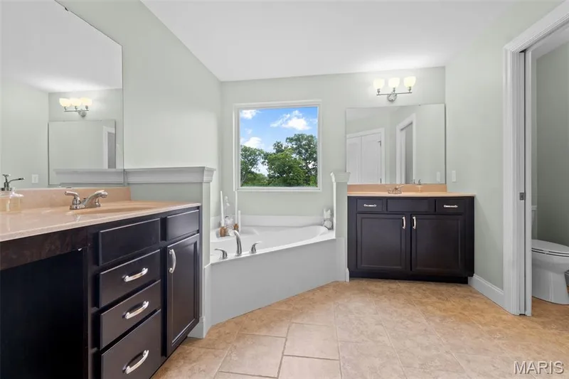 14 Prairie Lake Court, Wentzville, MO 63385 — listing photo 26 of 55