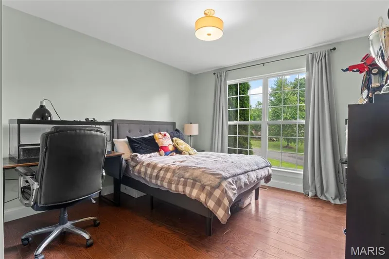 4th Bedroom w/ Private ensuite bath — 14 Prairie Lake Court, Wentzville, MO 63385