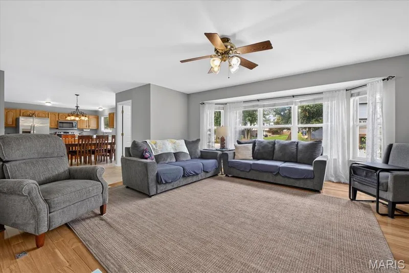 2087 Hackmann Estates Drive, St Charles, MO 63303 — listing photo 10 of 50