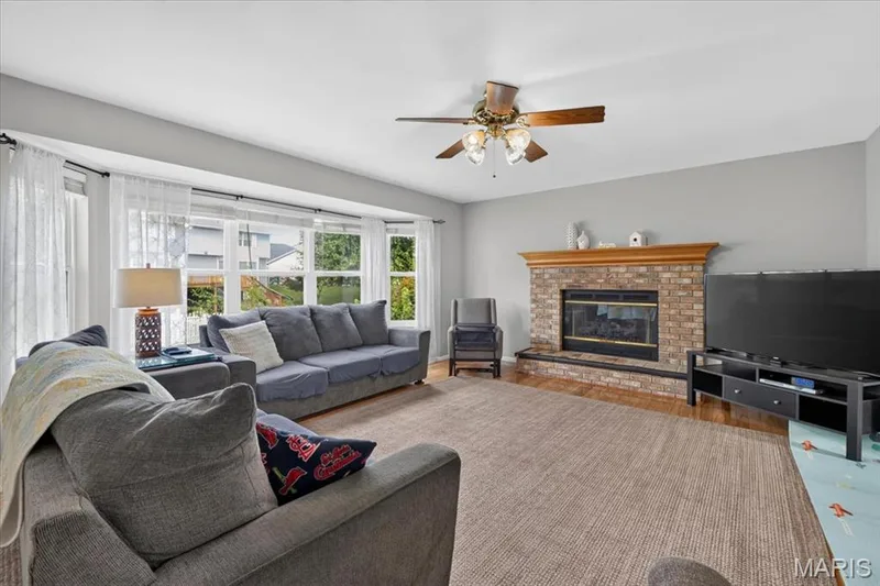 2087 Hackmann Estates Drive, St Charles, MO 63303 — listing photo 12 of 50