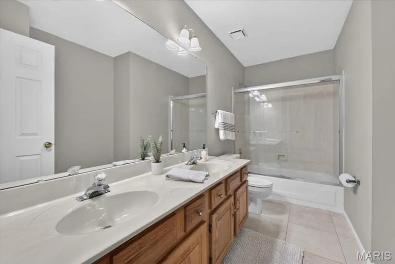 2087 Hackmann Estates Drive, St Charles, MO 63303 — listing photo 28 of 50