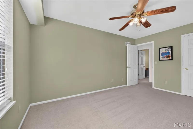 2087 Hackmann Estates Drive, St Charles, MO 63303 — listing photo 33 of 50