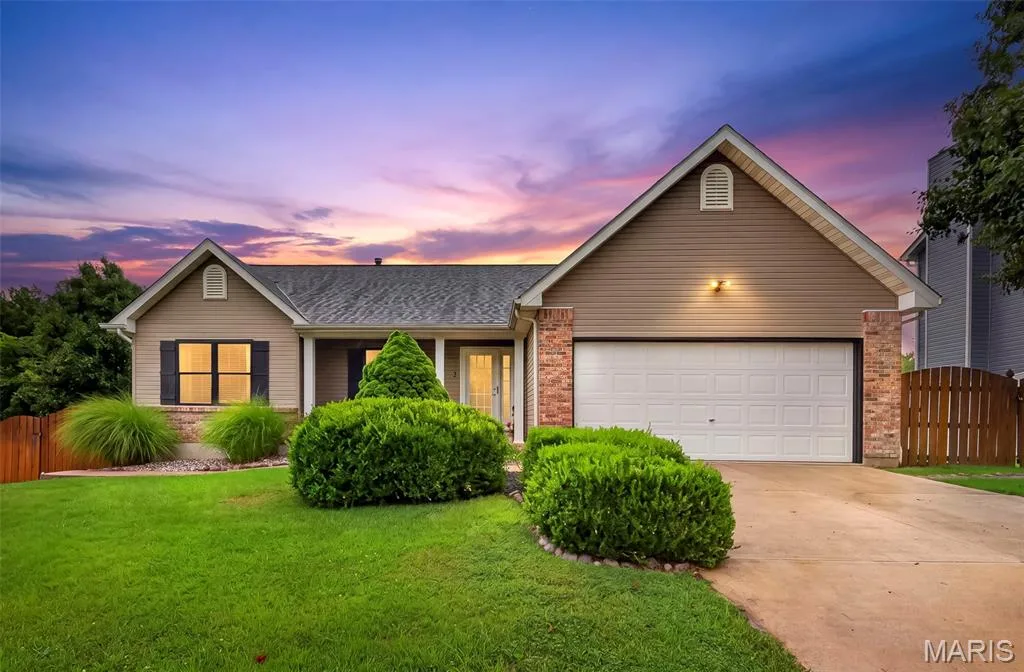 2 Moonstone Court, O'Fallon, MO 63366 — listing photo 1 of 67