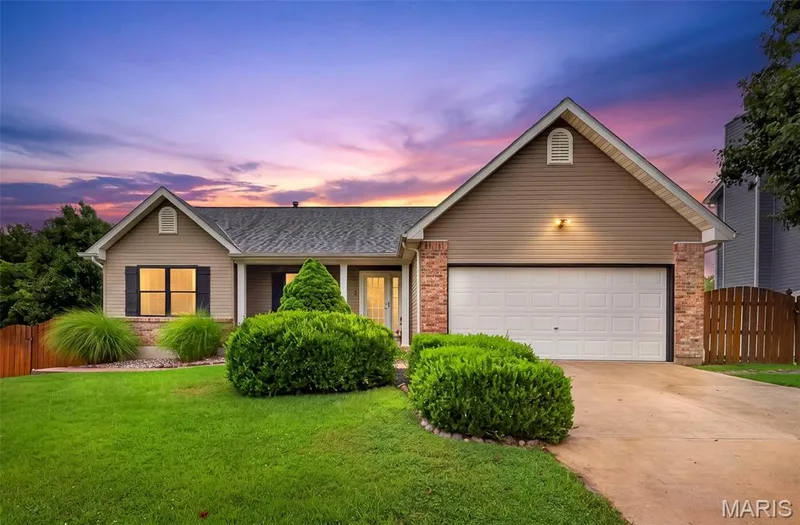 2 Moonstone Court, O'Fallon, MO 63366 — listing photo 1 of 67
