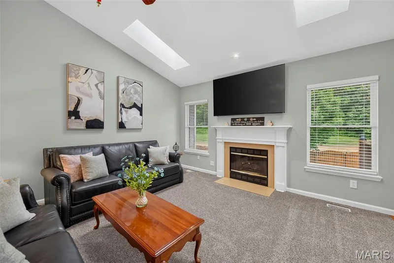 2 Moonstone Court, O'Fallon, MO 63366 — listing photo 11 of 67