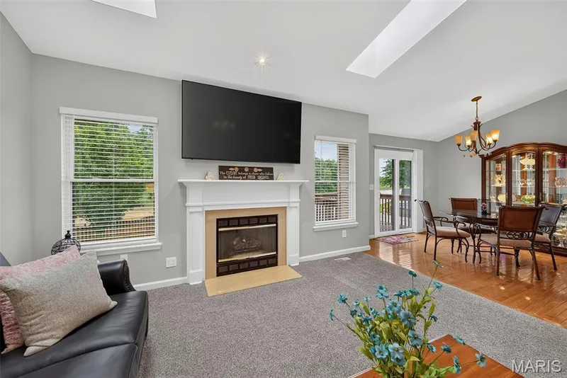 2 Moonstone Court, O'Fallon, MO 63366 — listing photo 12 of 67