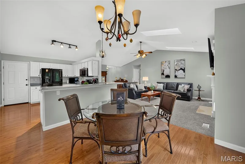 2 Moonstone Court, O'Fallon, MO 63366 — listing photo 16 of 67