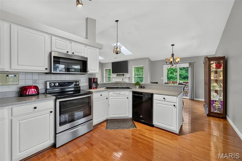 2 Moonstone Court, O'Fallon, MO 63366 — listing photo 22 of 67