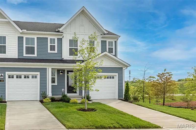112 Mora Boulevard #445-505, O'Fallon, MO 63368 — listing photo 2 of 46