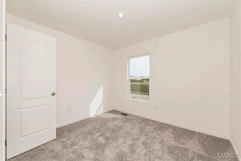 112 Mora Boulevard #445-505, O'Fallon, MO 63368 — listing photo 24 of 46