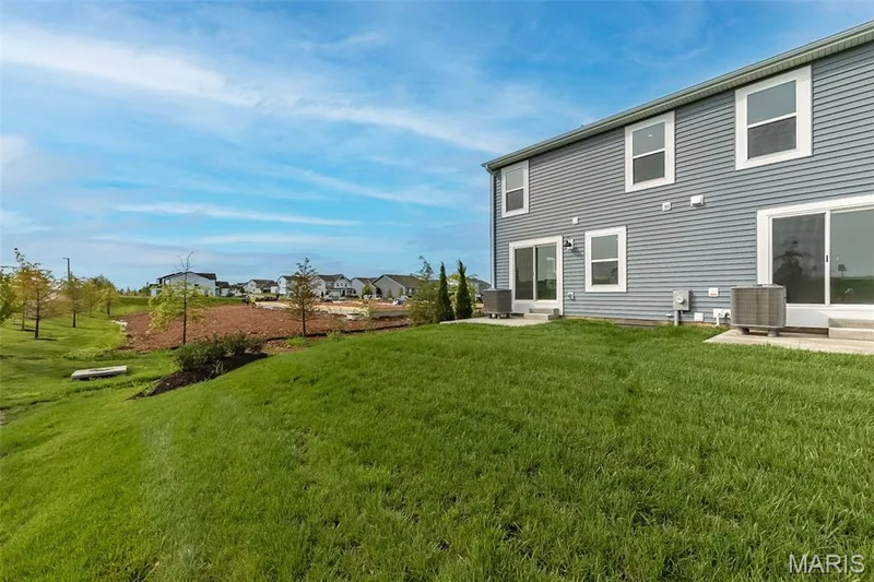 112 Mora Boulevard #445-505, O'Fallon, MO 63368 — listing photo 28 of 46