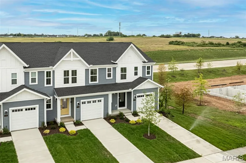 112 Mora Boulevard #445-505, O'Fallon, MO 63368 — listing photo 31 of 46
