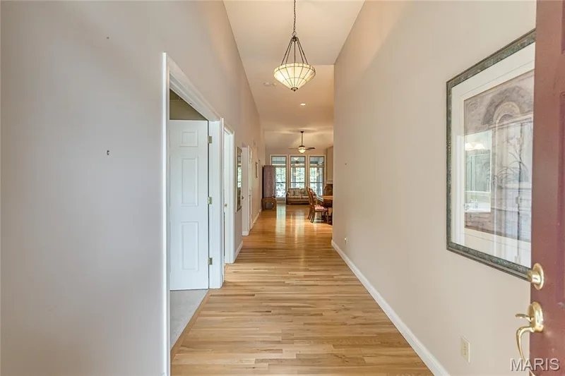 709 Huntwood Terrace, Lake St. Louis, MO 63367 — listing photo 5 of 48