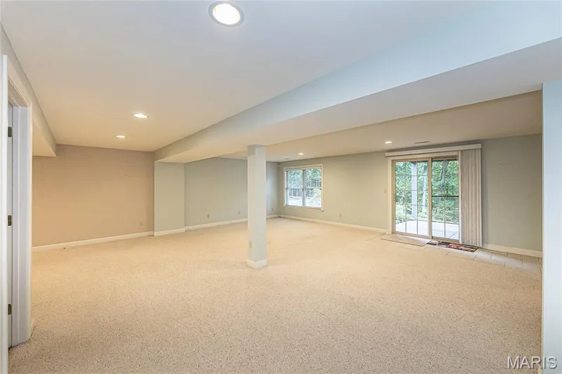 709 Huntwood Terrace, Lake St. Louis, MO 63367 — listing photo 39 of 48