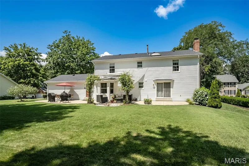 14246 Cypress Hill Drive, Chesterfield, MO 63017 — listing photo 5 of 43