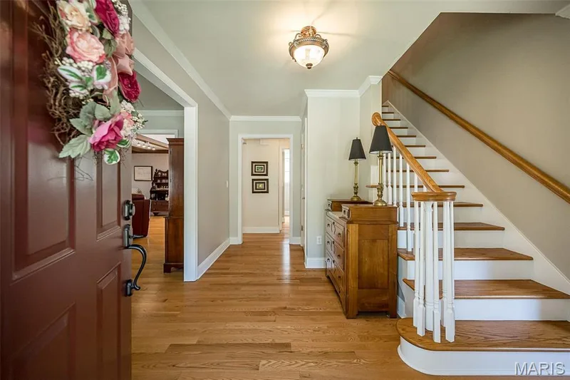 welcome home! — 14246 Cypress Hill Drive, Chesterfield, MO 63017