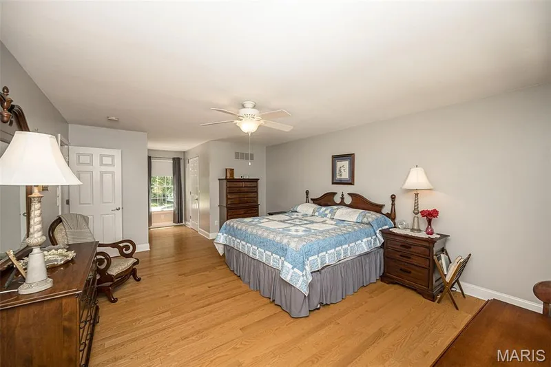 14246 Cypress Hill Drive, Chesterfield, MO 63017 — listing photo 26 of 43