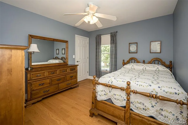 14246 Cypress Hill Drive, Chesterfield, MO 63017 — listing photo 32 of 43