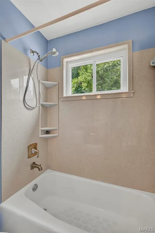 15571 Rose Gate Lane, Chesterfield, MO 63017 — listing photo 42 of 70