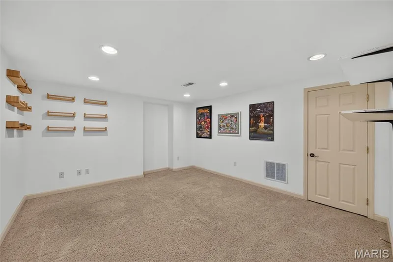 15571 Rose Gate Lane, Chesterfield, MO 63017 — listing photo 43 of 70
