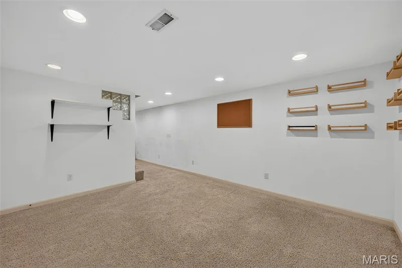 15571 Rose Gate Lane, Chesterfield, MO 63017 — listing photo 45 of 70