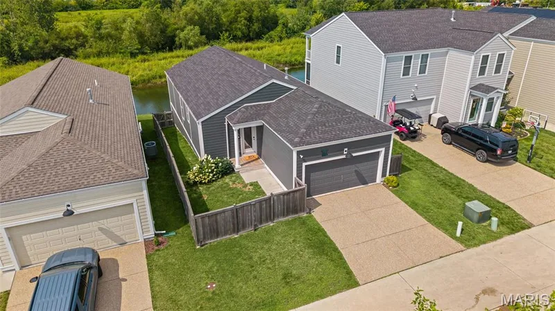 110 Kilderkin Place, St Charles, MO 63301 — listing photo 5 of 45