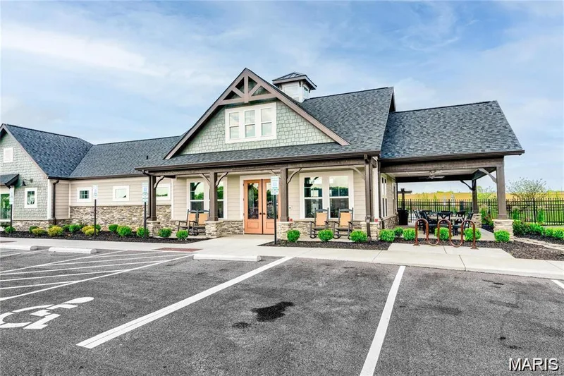 104 Mora Boulevard #445-501, O'Fallon, MO 63368 — listing photo 37 of 46