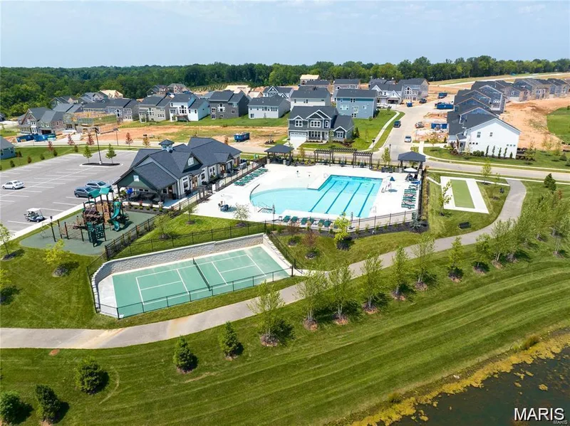 104 Mora Boulevard #445-501, O'Fallon, MO 63368 — listing photo 44 of 46