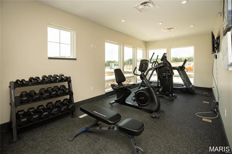 104 Mora Boulevard #445-501, O'Fallon, MO 63368 — listing photo 40 of 46