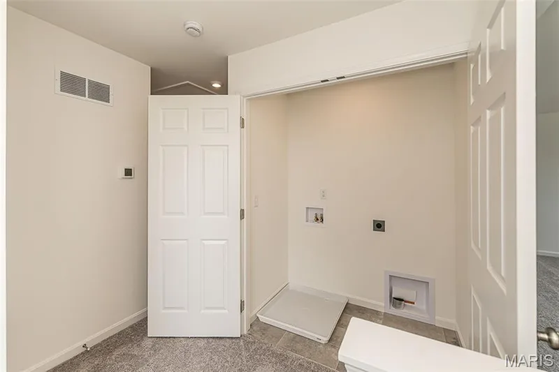 104 Mora Boulevard #445-501, O'Fallon, MO 63368 — listing photo 19 of 46