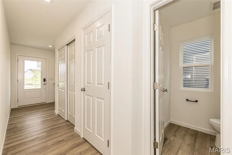 104 Mora Boulevard #445-501, O'Fallon, MO 63368 — listing photo 27 of 46