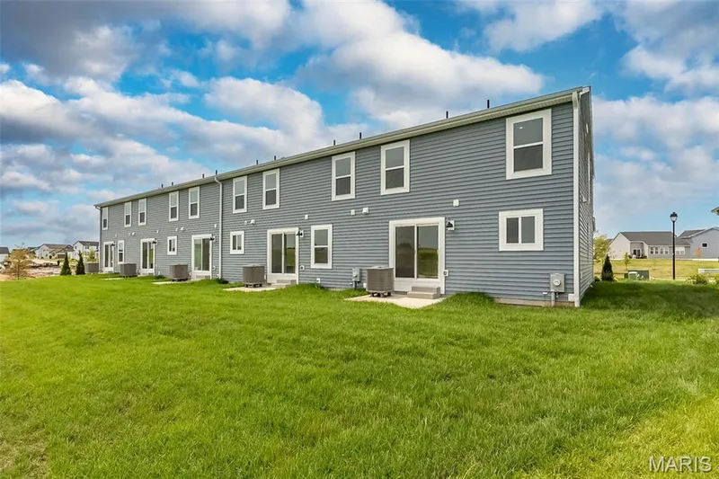 104 Mora Boulevard #445-501, O'Fallon, MO 63368 — listing photo 34 of 46