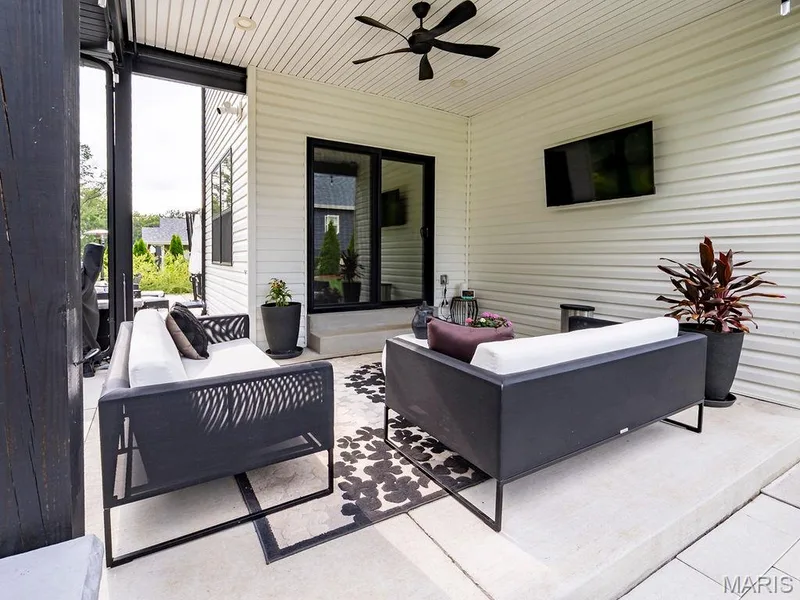 512 Hawthorne Ridge Court, Foristell, MO 63348 — listing photo 31 of 51