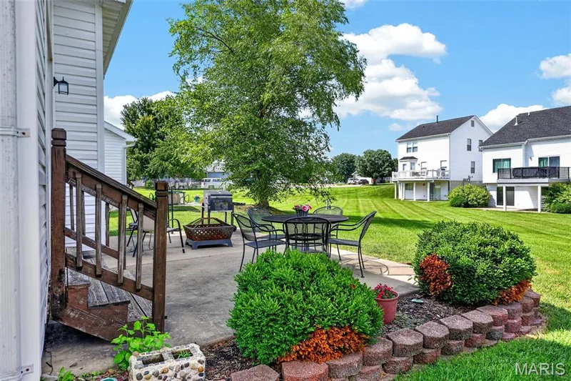 615 Homerun Drive, O'Fallon, MO 63366 — listing photo 4 of 51