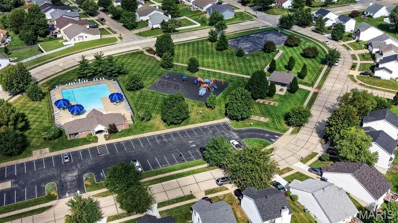 615 Homerun Drive, O'Fallon, MO 63366 — listing photo 6 of 51
