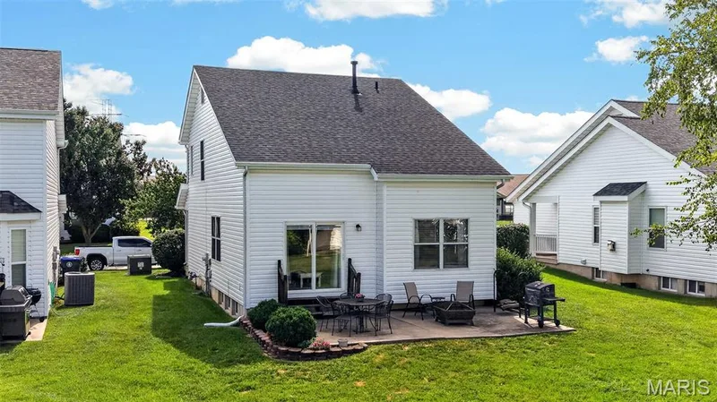 615 Homerun Drive, O'Fallon, MO 63366 — listing photo 7 of 51